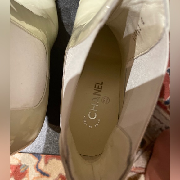 ❌SOLD OUT❌Chanel Cream Booties size 39 - Picture 7 of 11